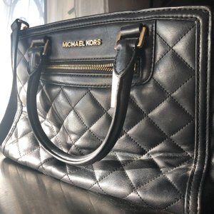 Miachel Kors Large Quilted Purse
